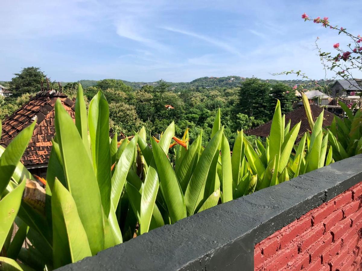 The Hidden Escapes Bingin- Sunset Rooftop Wood House With Ocean View & Private Kitchen Uluwatu  Exterior photo