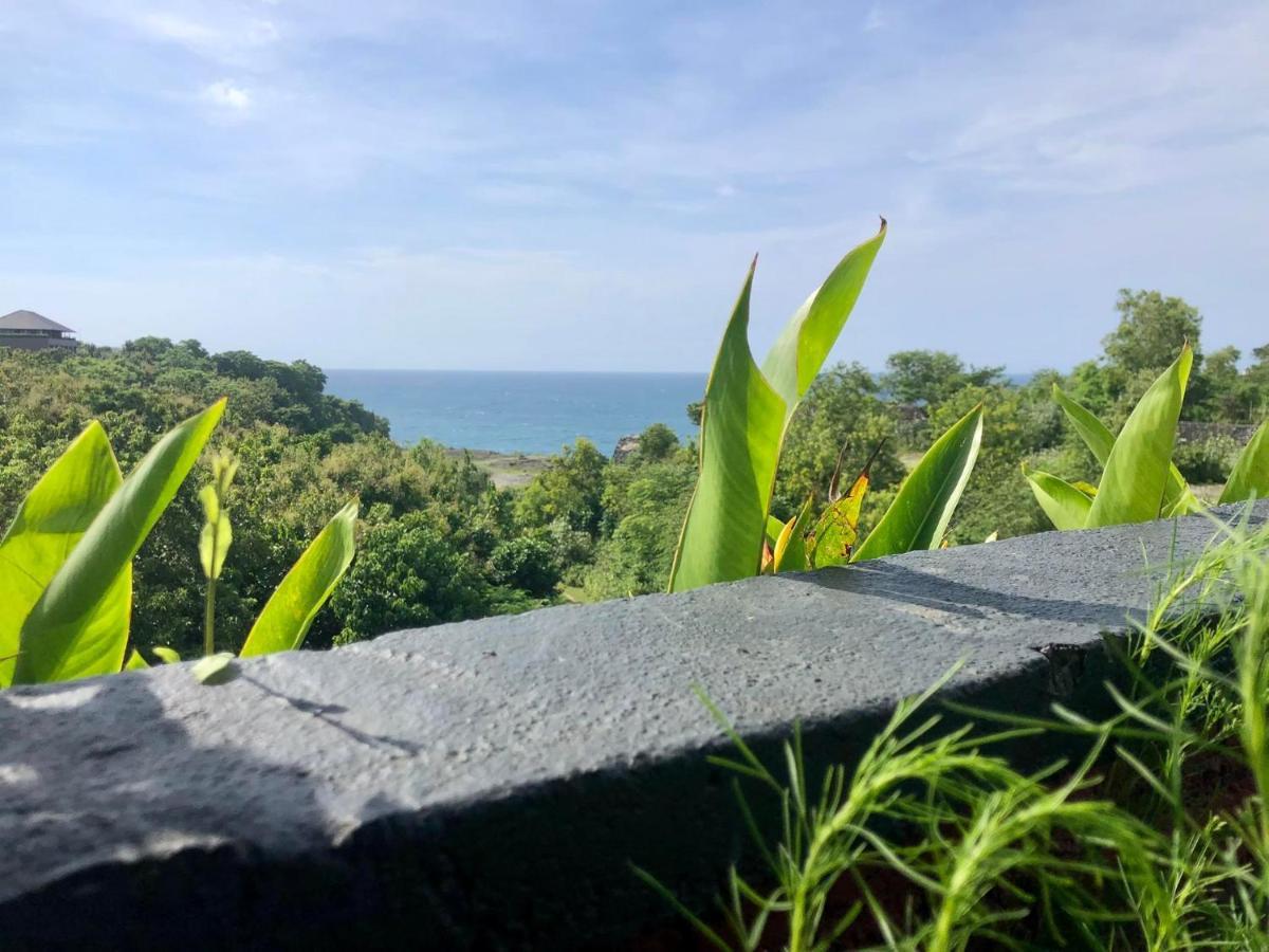 The Hidden Escapes Bingin- Sunset Rooftop Wood House With Ocean View & Private Kitchen Uluwatu  Exterior photo